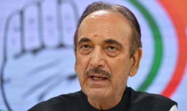 காரிய கமிட்டி மேட்டரை ஊடகங்களில் கசிய விட்டது தவறு! குலாம் நபி ஆசாத்தை சாடிய தமிழக காங்... தலைவர்!