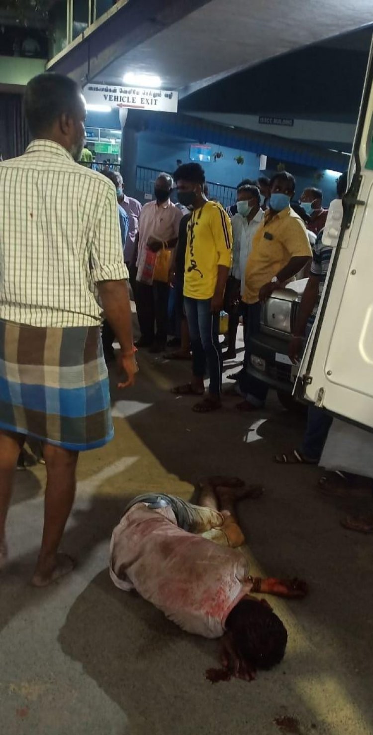 வேலூரில் ரவுடிகளுக்கிடையே கத்தி சண்டை!