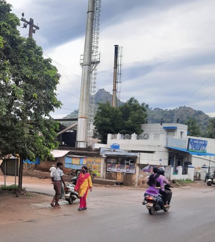 ஆவினில் முன்னாள் அமைச்சர் வீரமணியின் ஆவணங்களா?