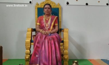 மனைவிக்கு சிலை அமைத்து மரியாதை செய்த கணவர்!