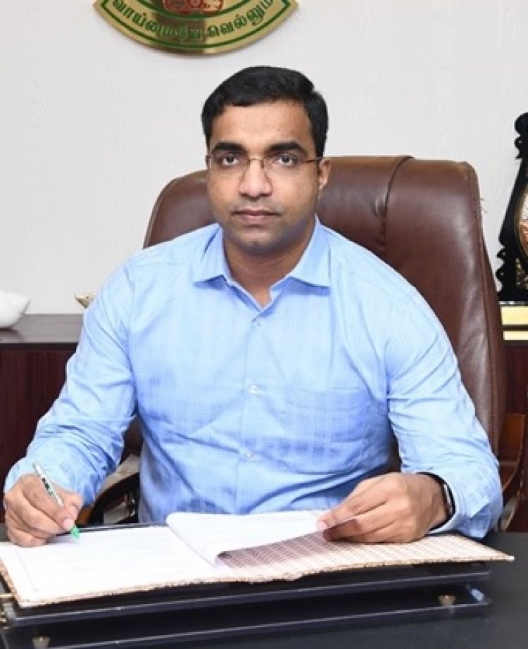 அசுத்த காட்சிகளை கண்டதும் பதறிய கலெக்டர்! உடனடியாக சுத்தம் செய்து அதிரடி!
