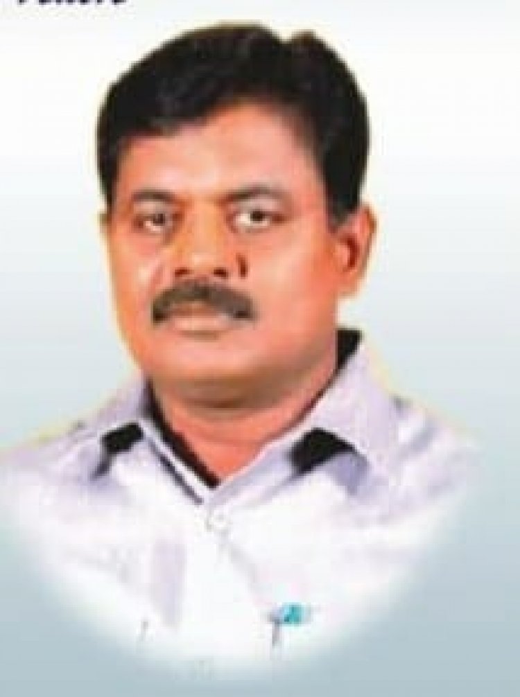 தேர்வு கட்டுபாட்டு அலுவலரின் இரண்டாவது மனைவி வீட்டில் ரெய்டு!!