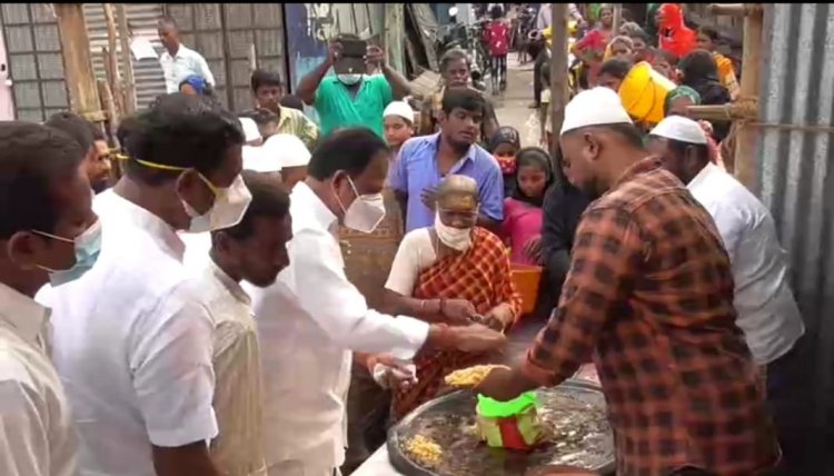 எம்.எல்.ஏ.துவங்கி வைத்த மிலாது நபி விழா!
