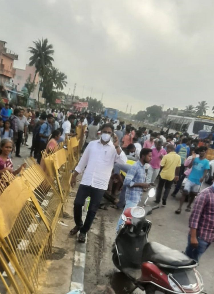 கல்லூரி மாணவர்கள் விபத்தில் காயம்!