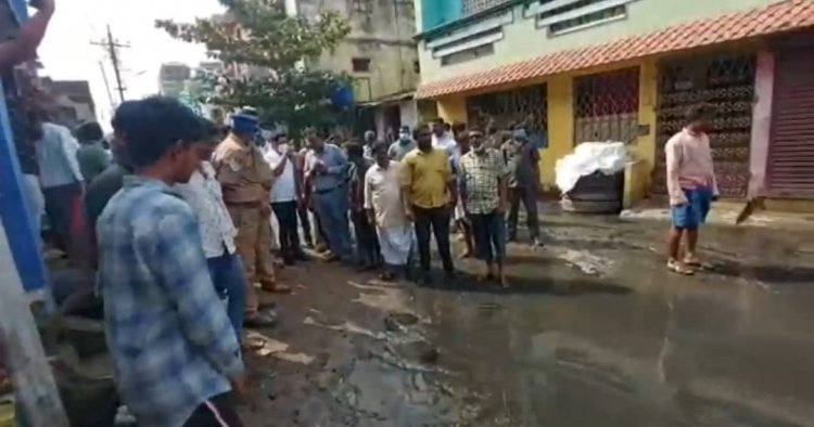 அதிகாரிகளை கண்டித்து மக்கள் சாலைமறியல்!
