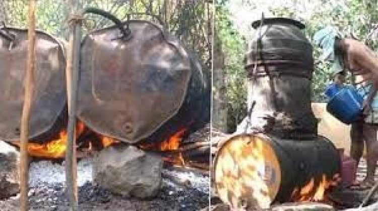 கள்ளச் சாராயத்துக்கு எதிராக மாணவிகள்!
