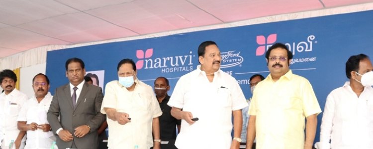 ரோசா ரோபோ...தமிழகத்தின் முதல் மருத்துவ ஹீரோ! நறுவீ மருத்துவமனையில் துவக்கம்! அமைச்சர்கள் பங்கேற்பு!