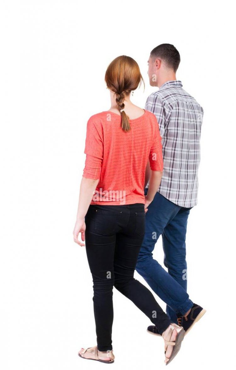 ஓடிப்போன மனைவியை கண்டுபிடித்துக் கொடுத்தால் ஐந்து லட்சம் பரிசாம்!