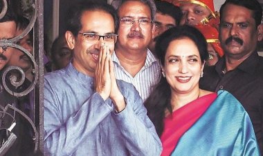 ராப்ரிதேவியுடன் ஒப்பிட்டப்பட்ட உத்தவ் தாக்ரேவின் மனைவி! பரபரப்பு!