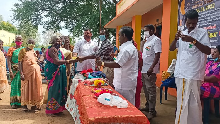 குடியரசு தின கொண்டாட்டத்தில் ஊடக உரிமை குரல் சங்கம்!!