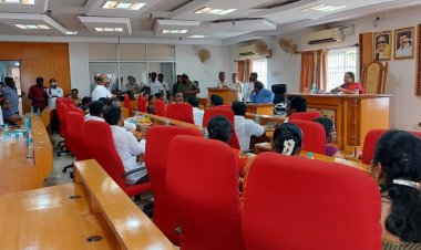    கஞ்சா வியாபாரிகள் சண்டை போடுகிறார்கள்:- நகரமன்ற கூட்டத்தில் திமுக கவுன்சிலர் புகார்!