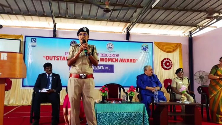 மாணவிகள் முயன்றால் பிரதமராகலாம்! டிஐஜி ஆனிவிஜயா பேச்சு!