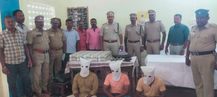 இரண்டரை கோடி லபக்கியவர்களை விரைந்து பிடித்த மதுரை போலிசார்! டி.ஐ.ஜி.பொன்னி பாராட்டு!
