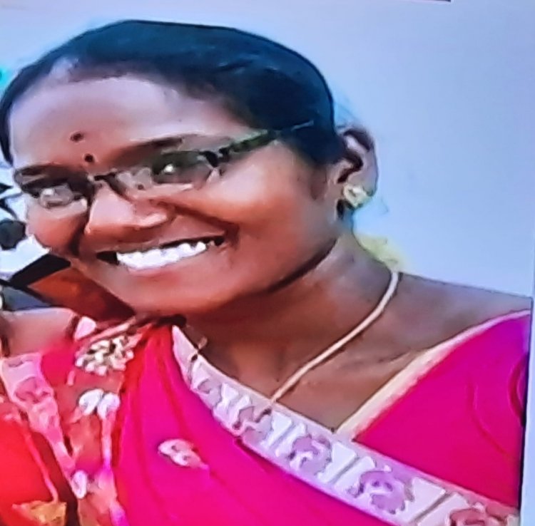 ஷர்மிளா டீச்சர் சிக்கினார்! மாணவனுடன் எஸ்கேப் ஆன மேட்டர்!