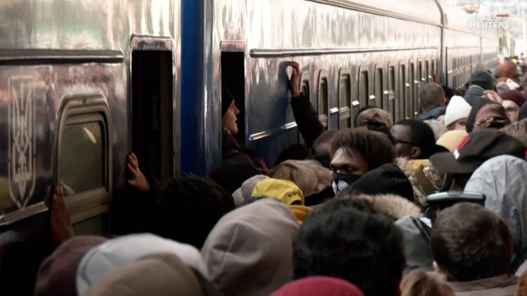 டுபாக்கூர் சான்று மூலம் வேலைக்கு சேர்ந்த வடமாநில இளைஞர்கள்:- தமிழகத்தில் தில்லுமுல்லு!!