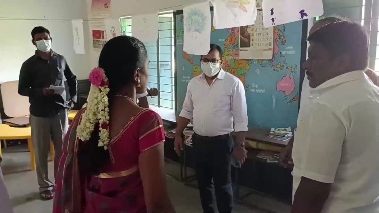 பள்ளிகூடம் வந்த பாம்பு! ஆட்சியரும் ஓடோடி வந்தார்!
