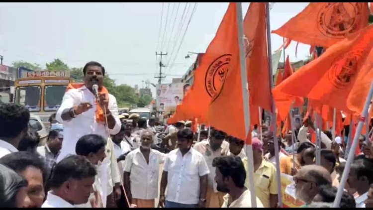 ஆர்பாட்டக்காரர்களிடம் மோதிய போலிஸ்!