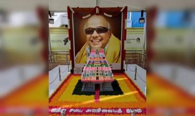 கருணாநிதி சமாதியில் கோவில் கோபுர அலங்காரம்!
