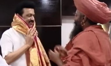 அடிமைகளா? தேவதாசி முறையா? சர்ச்சைக்கு முற்று புள்ளி:- பட்டினப் பிரவேசம் நடத்த முதல்வர் மு.க.ஸ்டாலின் அனுமதி!