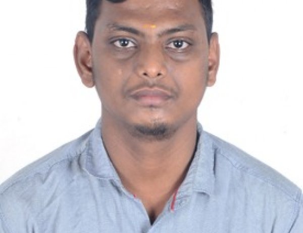 பி.இ.மாணவரை கடத்தி அடைத்து வைத்த எஸ்.ஐ:- 25- ஆயிரம் பாக்கிக்காக இரண்டரை லட்சம் எழுதி வாங்கிய ரைட்டர்!