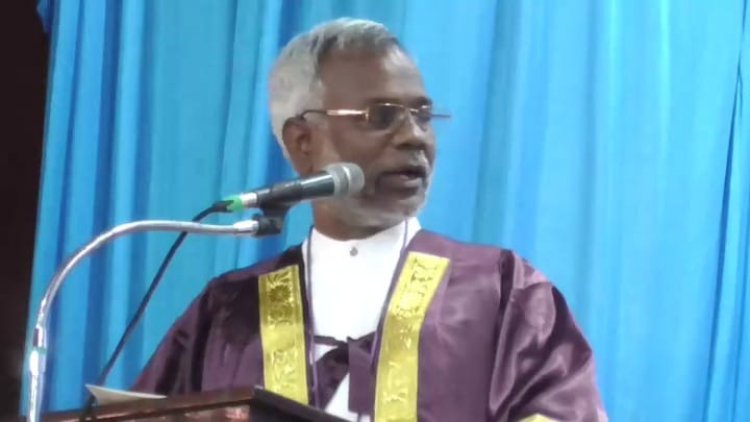 அதிக பெண்கள் உயர் கல்வியை பயில்கின்றனர்! ஊரிசு விழாவில் பேச்சு!