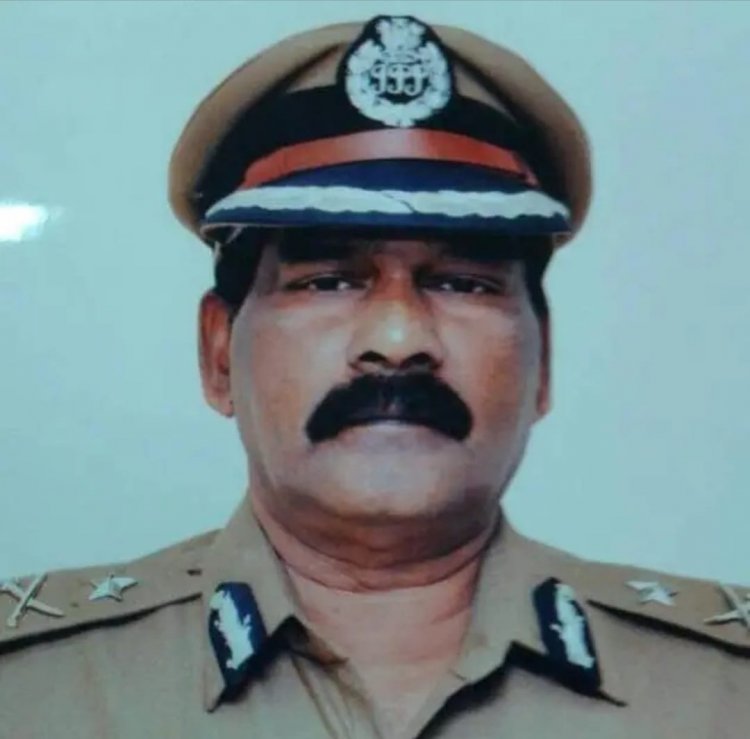காவல்துறையிலேயே கும்பலை உருவாக்குகிறார்கள்! தலைமை நீதிபதி அமர்வு கருத்து! முன்னாள் ஐ.பி.எஸ். A.G.மவுரியா வழக்கின் பரபரப்பு!