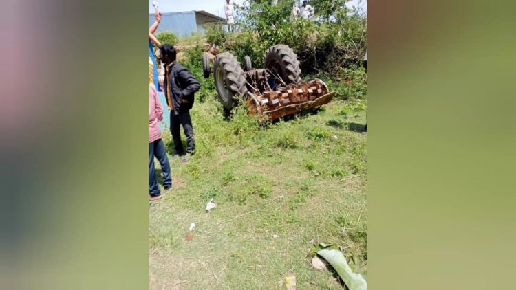 மலையிலிருந்து மீண்டும் உருண்ட வாகனம்! கையைப்பிசையும் வனத்துறை!