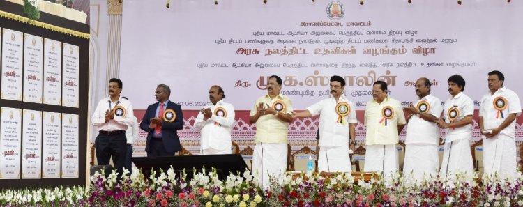 முதல்வர் ஆய்வில் சிக்கிய மூன்று அலுவலர்கள்:-பணிக்கு டிமிக்கி கொடுத்ததால் சிக்கல்! !