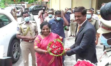 ஆளுநர்கள் ஆக்பூர்வமாக செயல்படுகின்றனர்! சொல்கிறார் தமிழிசை!