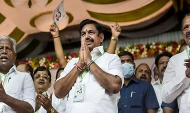 ஜெயலலிதாவின் அந்தஸ்த்தை துச்சமாக மாற்றிய எடபாடியின் தீர்மானங்கள்! நல்லாவருவீங்க-போங்க?~