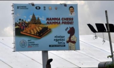 பிரதமர் படத்தை பேனரில் கட்டாயம் போடனும்! உச்சநீதிமன்ற உத்தரவை காட்டி மதுரை நீதிமன்றம் உத்தரவு!!