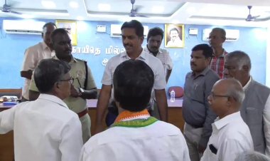 சுதந்திர போராட்ட தியாகிகள் குடும்பத்தினரை சிறப்பாக கவுரவித்த வேலூர் ஆட்சியர்!