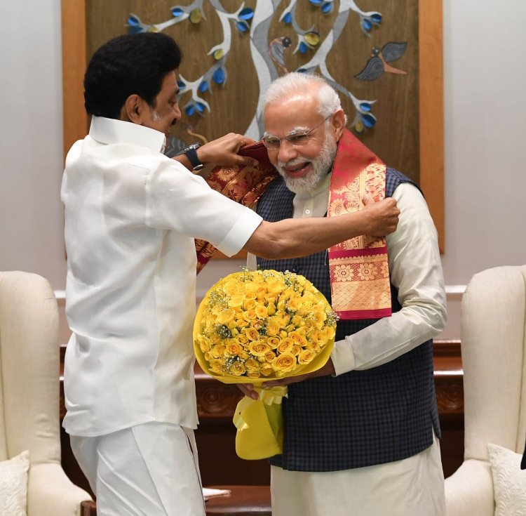 பா.ஜ.க. வை பற்றுகிறதா திமுக!