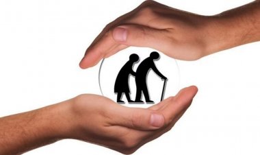 லட்சக்கணக்கான முதியோர் பென்ஷனில் கை வைக்காதீங்க:- முதல்வருக்கு ஓ.பி.எஸ். கோரிக்கை!