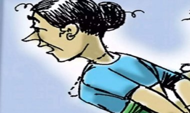 17 வயது சிறுவனிடம் பலான உறவு! பெண் மீது பாய்ந்த போக்சோ!