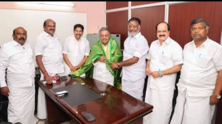 பண்ருட்டி இராமசந்திரனை சந்தித்த ஓபிஎஸ் டீம்! பொறுத்திருந்து பார்க்கனுமாம்!