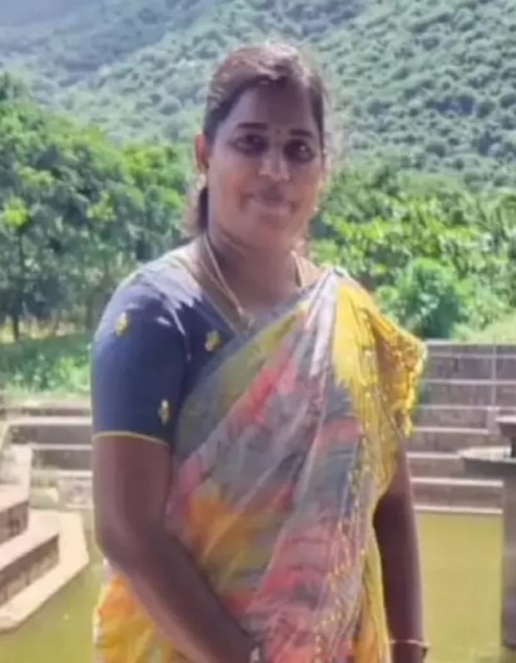 லில்லி டீச்சருக்கு டார்ச்சர் கொடுத்தாரா தலைமையாசிரியர்!