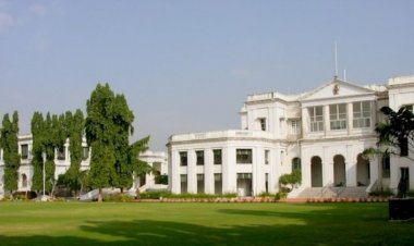 மக்களை காணப்போகும் ஆளுநர் மாளிகை!