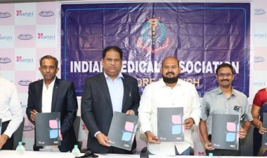 வேலூர் நறுவீ மருத்துவமனையில் பெண்கள் ஆரோக்கிய கருத்தரங்கு -  நிறுவனர் ஜி.வி. சம்பத் மலர் வெளியிட்டார்.!