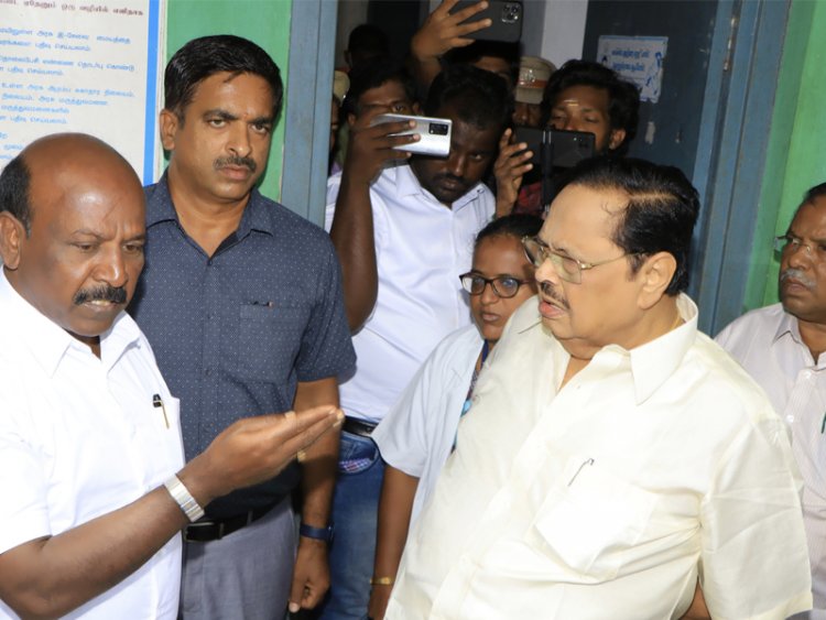 ஆரம்ப சுகாதார நிலையங்களில் மருந்துகள் இல்லை- துரைமுருகன்! 38 இடங்களில் மருந்து உள்ளது மா.சுப்பிரமணி!! மாறி மாறி பேட்டியளித்த அமைச்சர்கள்!