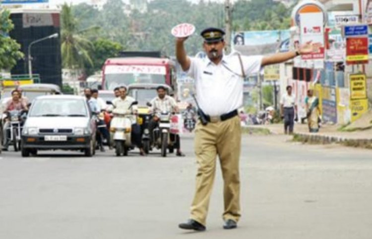 அபராதத்தை ஏற்றிட்டாங்க மக்களே உஷார்!