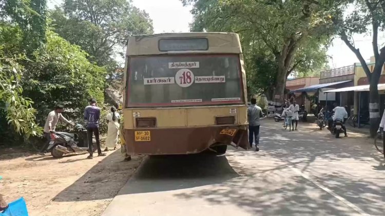 பஸ்ஸை அடித்து தூக்கிய ஸ்கூட்டர்! தோடா!!