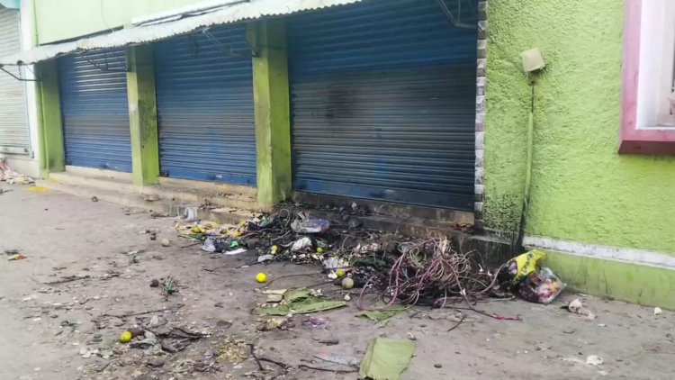 பட்டாசு பெட்டியில் தீப்பற்றி வெடித்து 2 பேர் படுகாயம்!