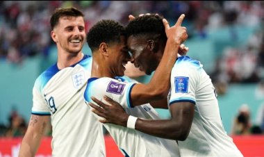 ஈரானை வெளுத்து கட்டிய இங்கிலாந்து! 2 க்கு 6 கோல் போட்டு அசத்தல்!