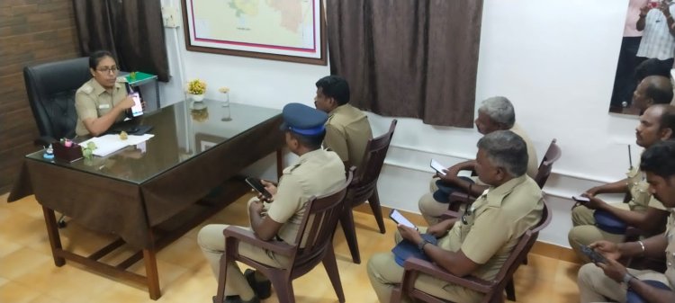 ராஜபாளையம் நகர் காவல் நிலையங்களில் ஸ்மார்ட் காவலர் செயலி!