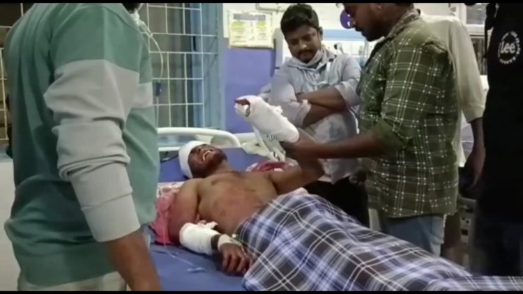 ரவுடியிஸம்! இளைஞருக்கு அரிவாள் வெட்டு!