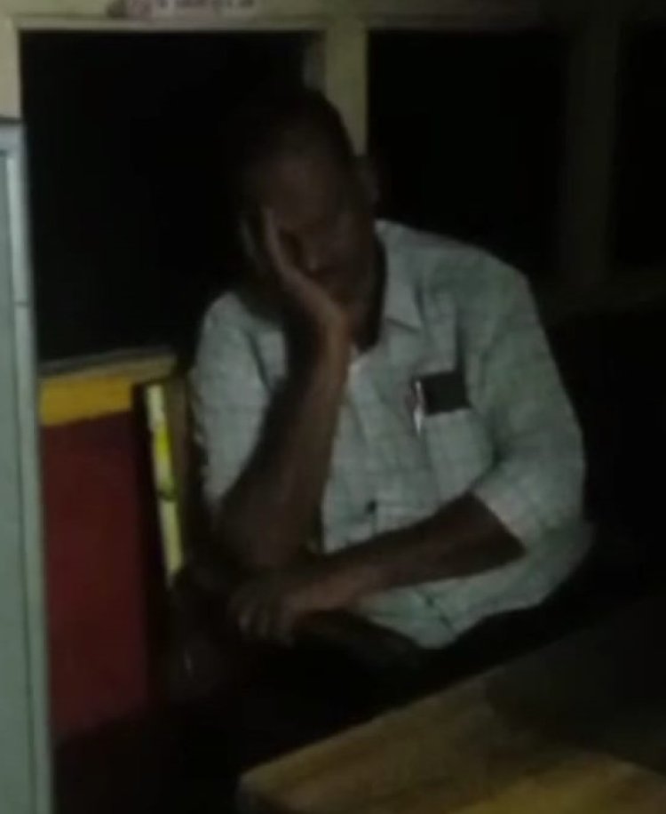 டிரைவர்களை டார்ச்சர் செய்த தூங்கு மூஞ்சி ஆபிசர்!
