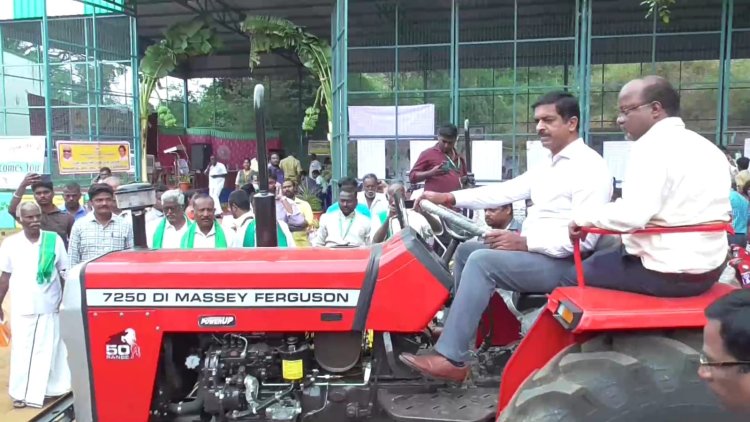 உழவு ஊர்தியை ஓட்டிக்காட்டிய வேலூர் ஆட்சியர்!