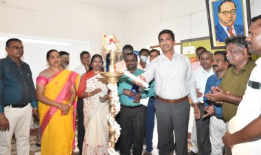 ஸ்மார்ட் வகுப்பறையை மாவட்ட ஆட்சித்தலைவர் திறந்து வைத்தார்!