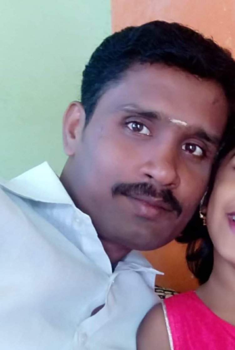 மின் துறையில் வேலை வாங்கி தருவதாக மோசடி! தர்ணா...பரபரப்பு!